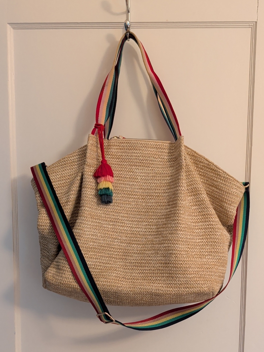 Stella & Dot  Straw Rainbow Tote with Removable Strap